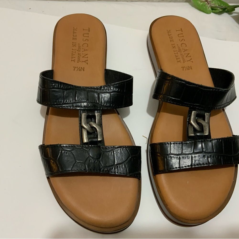 Tuscany by easy street slip on sandals black brown Size 7.5 N